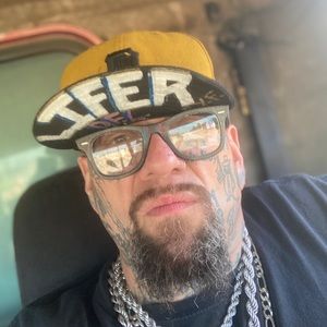 Meet your Posher, Vincent